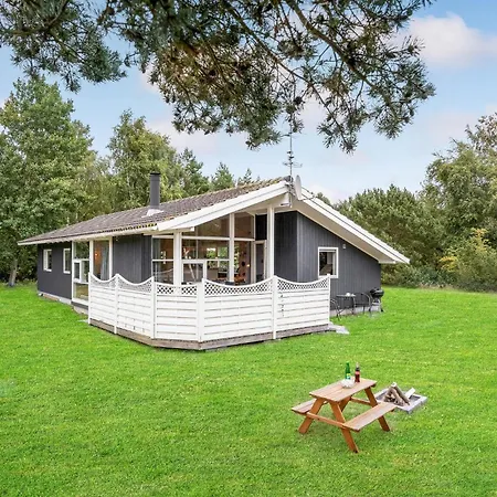 Ferienhaus Magelunden I *