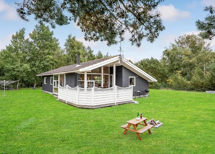 Ferienhaus Magelunden I *